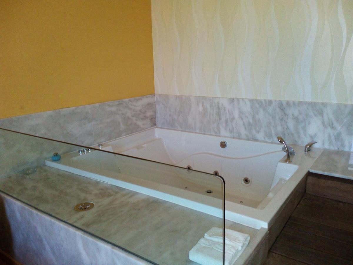 Motel Acropolis Camponaraya Екстериор снимка