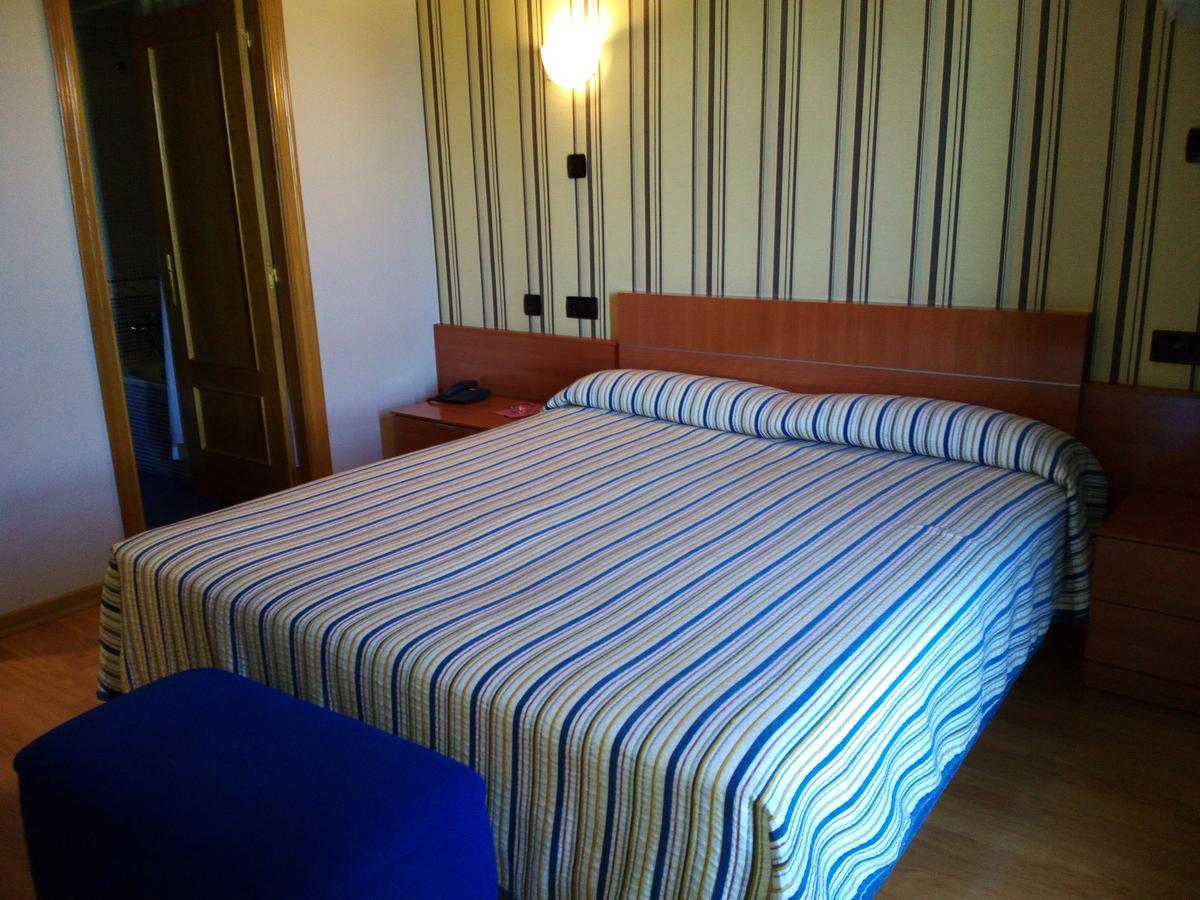 Motel Acropolis Camponaraya Екстериор снимка