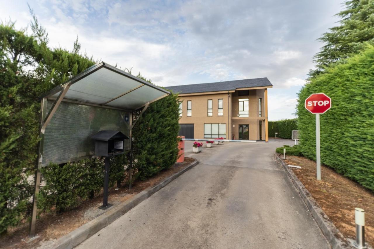 Motel Acropolis Camponaraya Екстериор снимка